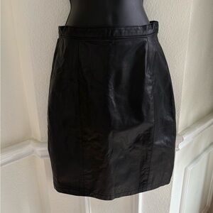 Elegant Black Leather Skirt